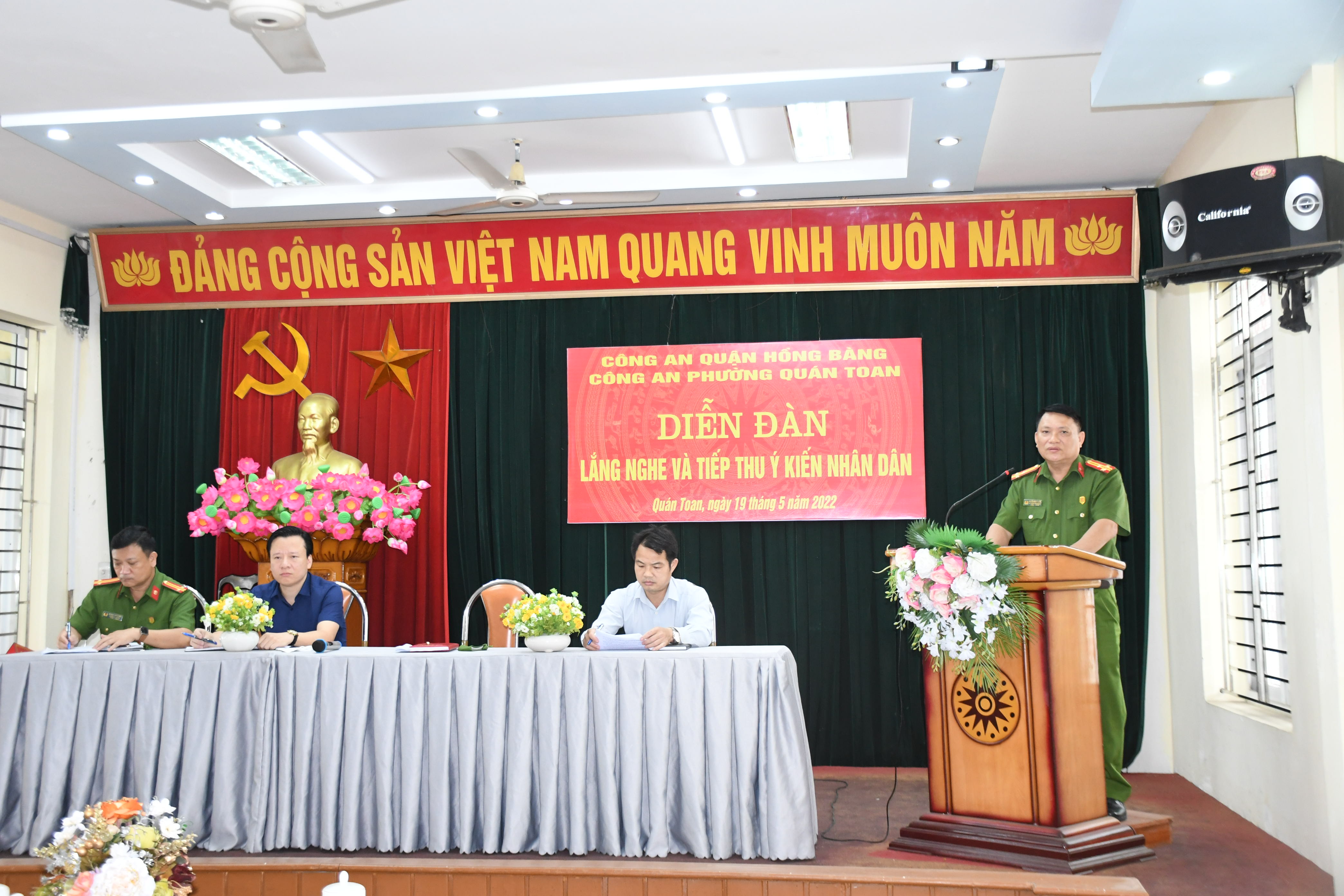 Phường Quán Toan : Tổ chức diễn đàn “Công an lắng nghe và tiếp thu ý kiến nhân dân”